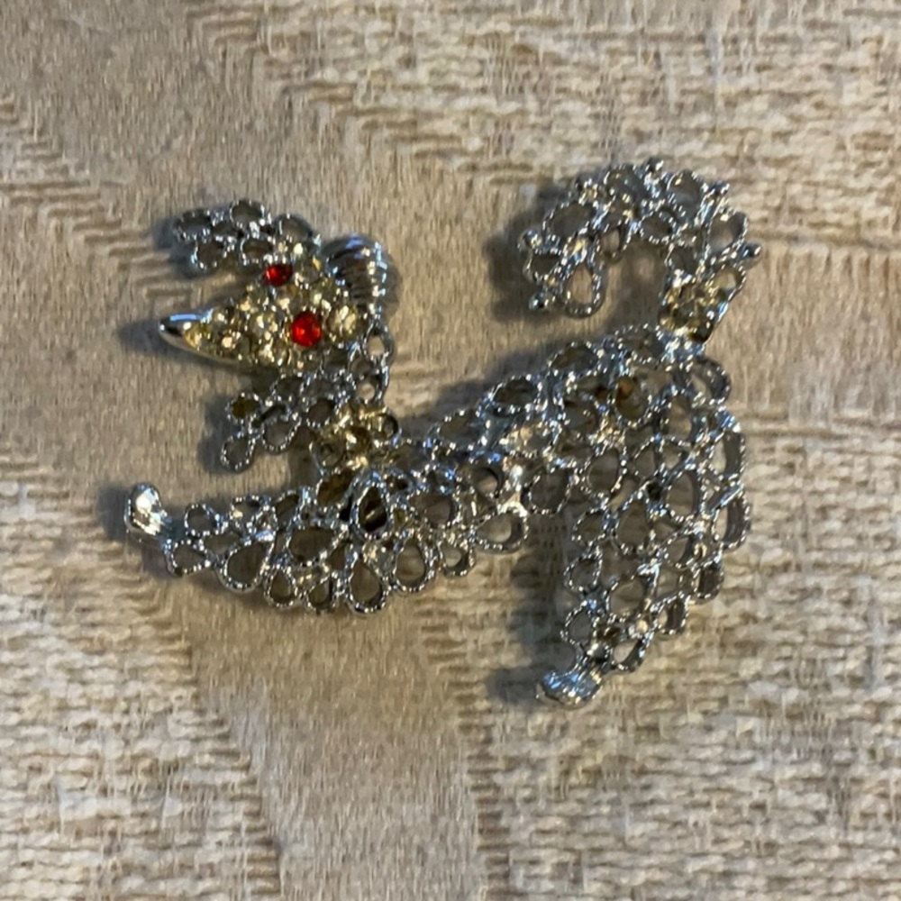 Pin - Picture 2 of 3